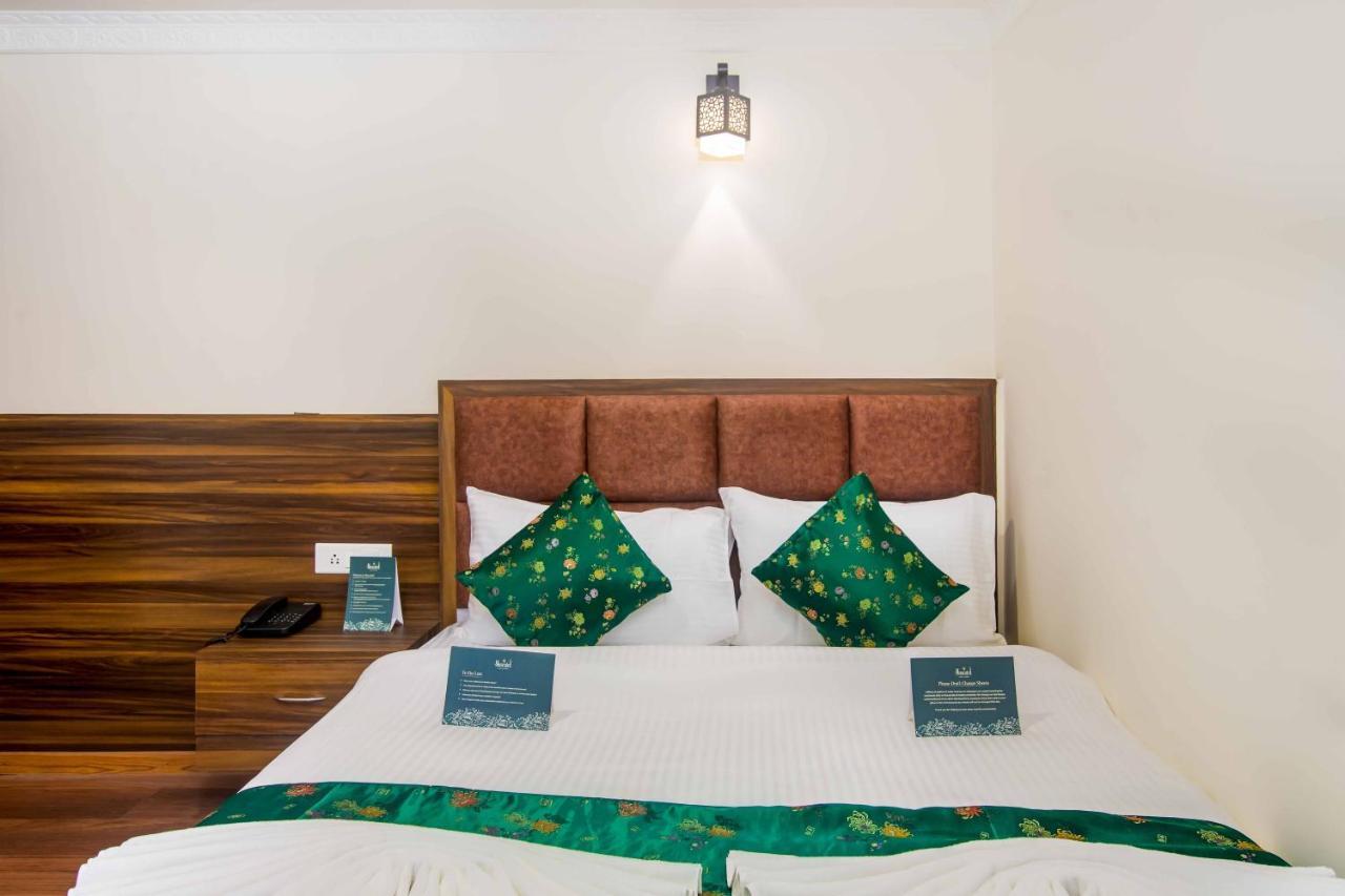 Muscatel Central Hotel - Dzeemkhang Гангток Экстерьер фото