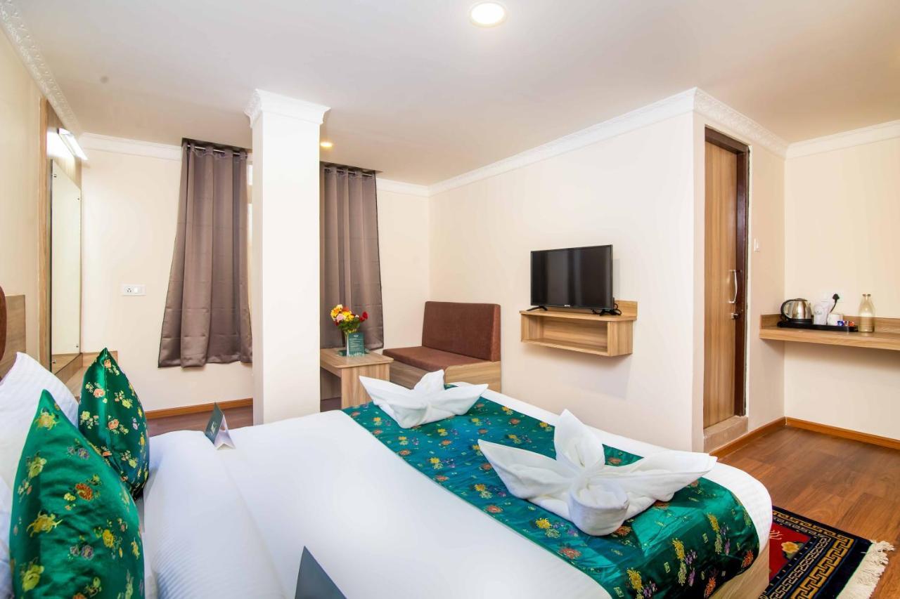 Muscatel Central Hotel - Dzeemkhang Гангток Экстерьер фото
