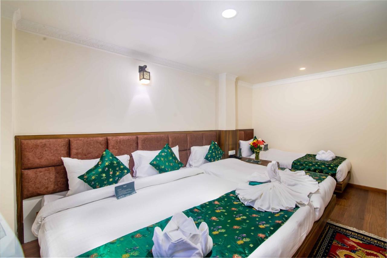 Muscatel Central Hotel - Dzeemkhang Гангток Экстерьер фото